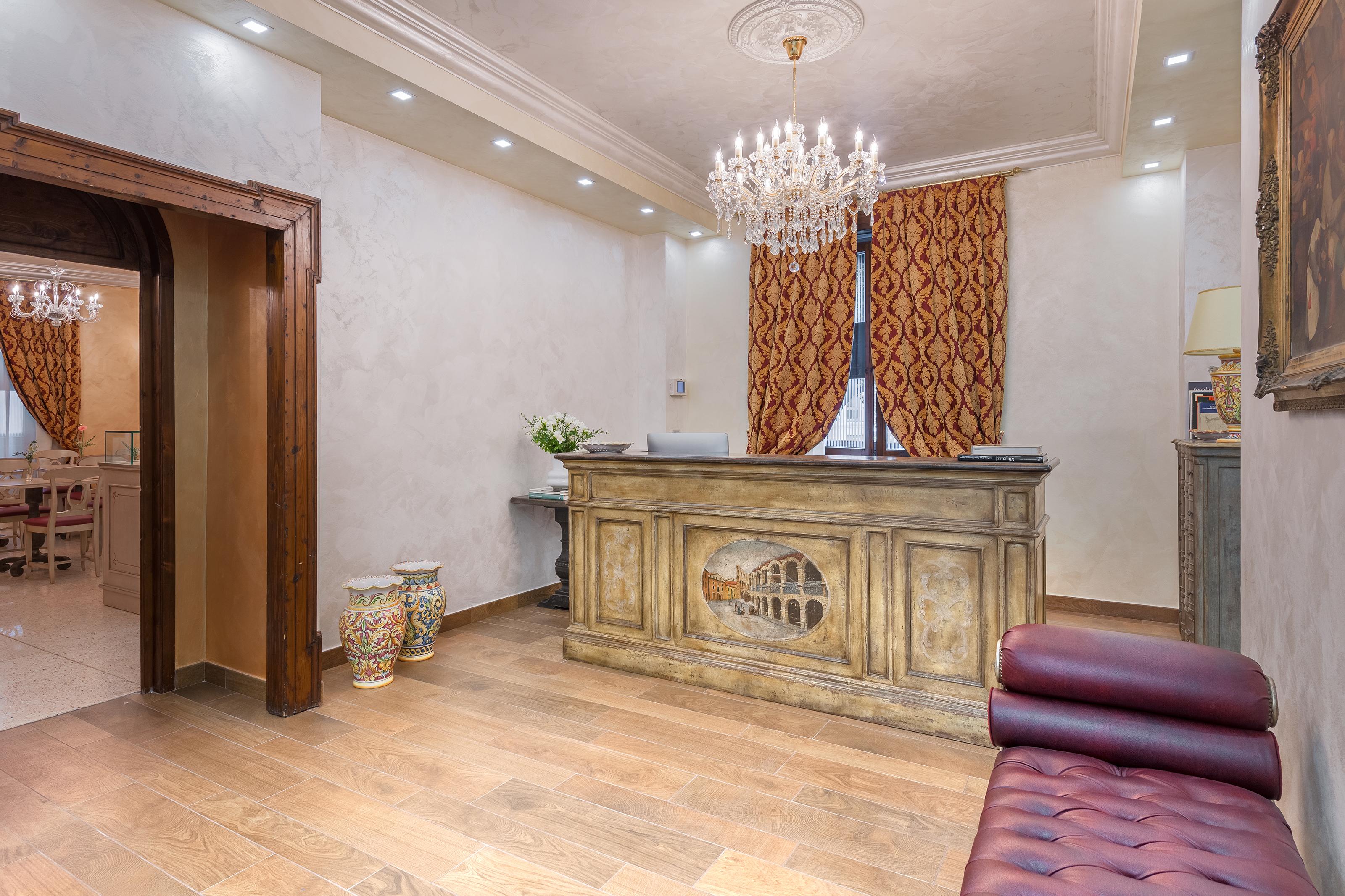 Relais Empire Hotel Verona Bagian luar foto
