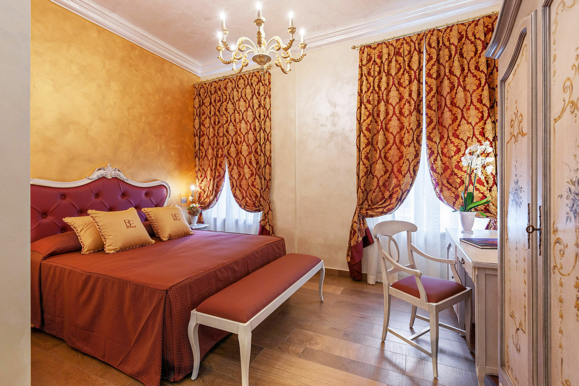 Relais Empire Hotel Verona Bagian luar foto
